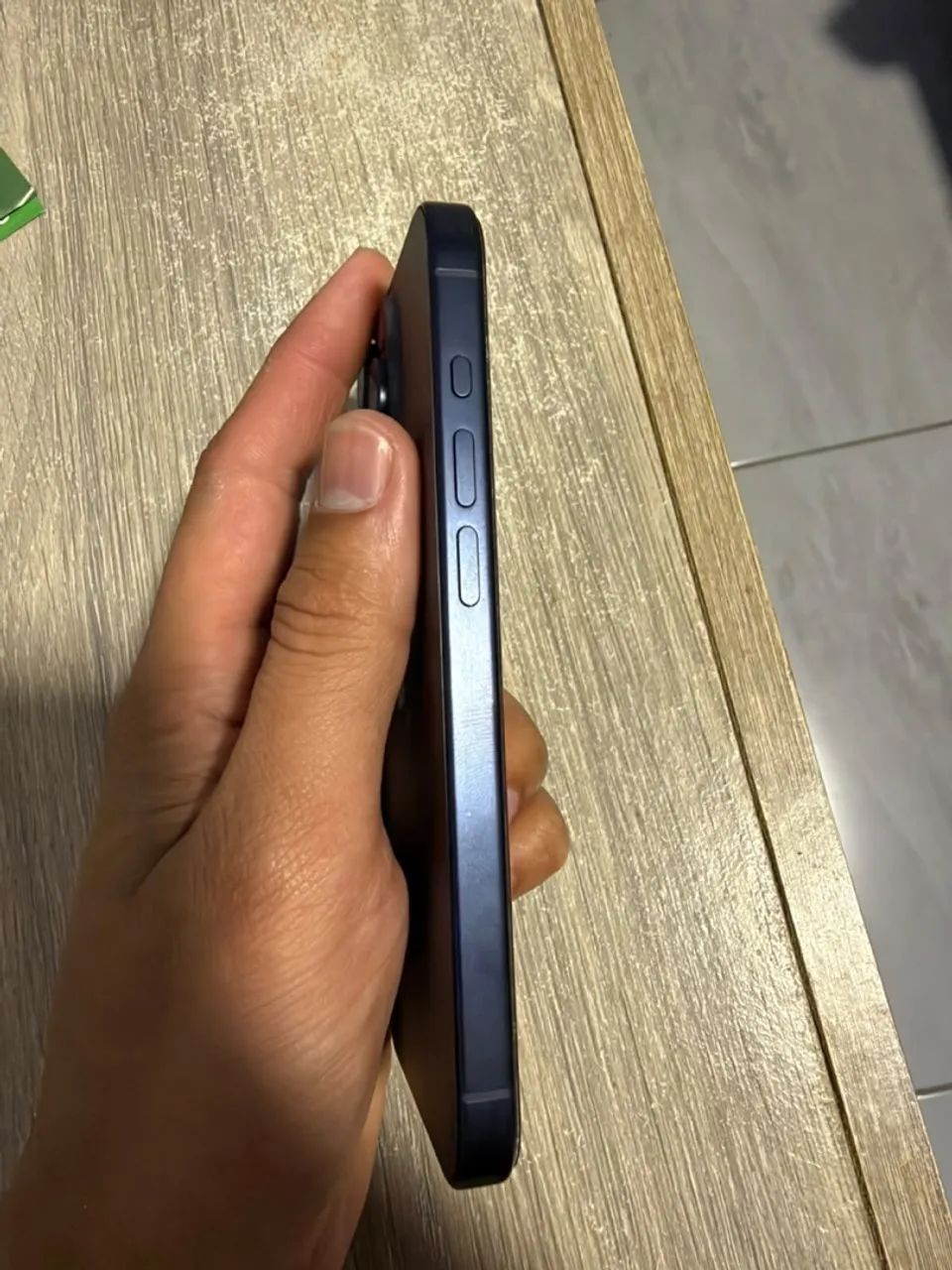 iPhone 15 pro 128GB - Foto 4