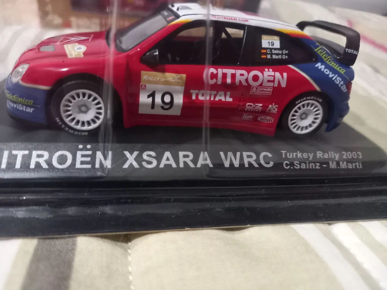 Miniatura Citroen Xsara WRC 2003 escala 1:43 - Foto 2