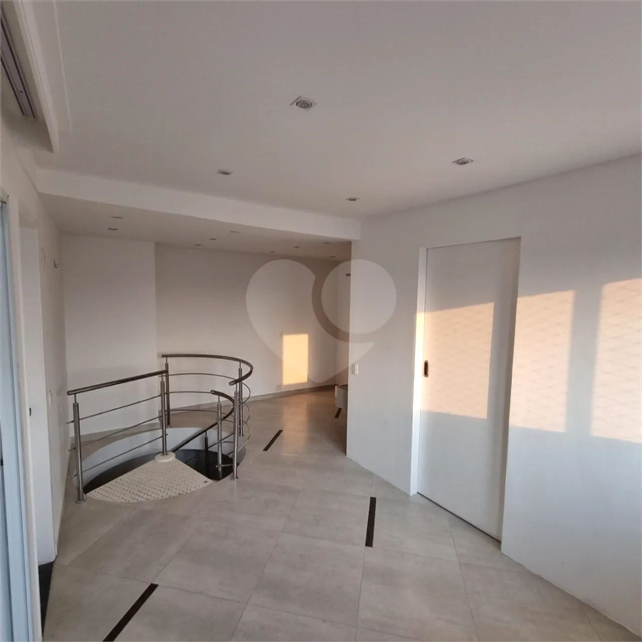 Duplex com 2 quartos à venda em Casa branca - SP - Foto 4