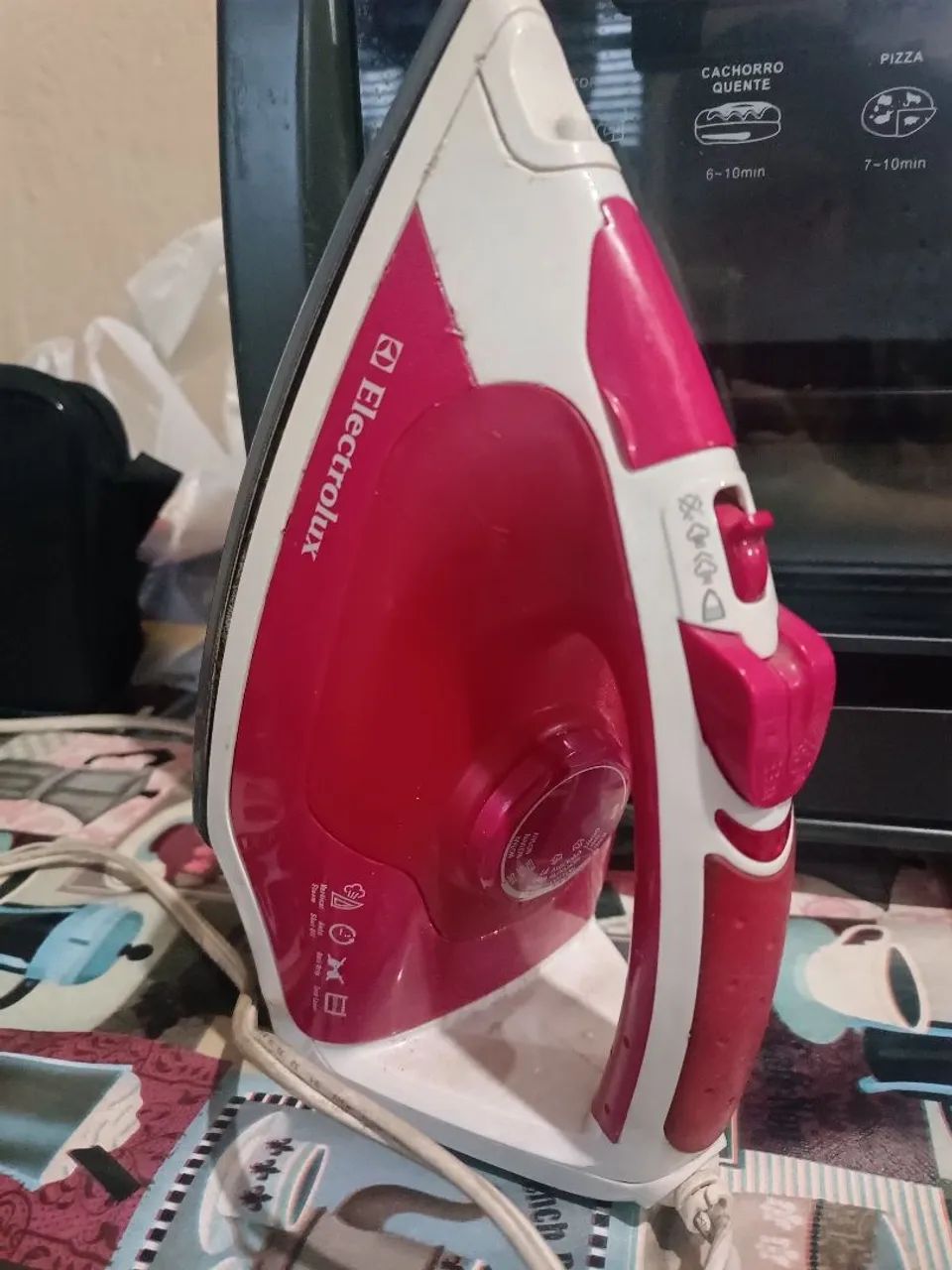 Ferro de passar , Eletrolux a vapor 
