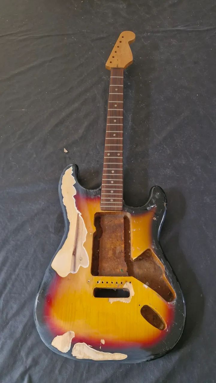 Corpo e Braço Stratocaster 