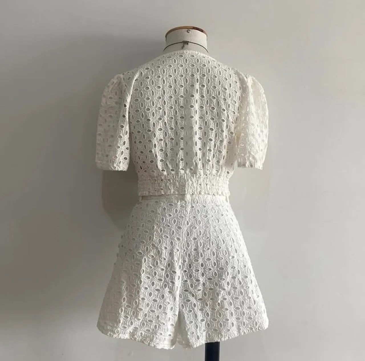 Conjunto crppped e short branco - Foto 5