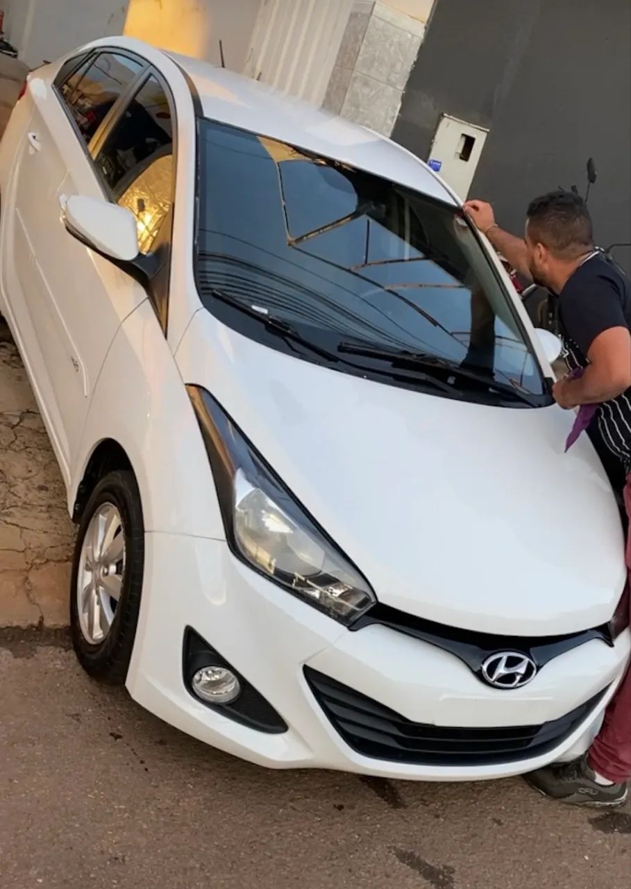 Hyundai Hb20S C.PLUS/C.STYLE1.0 FLEX 12V MEC. 4P 2015