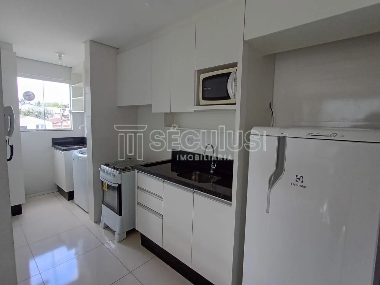 Apartamento mobiliado