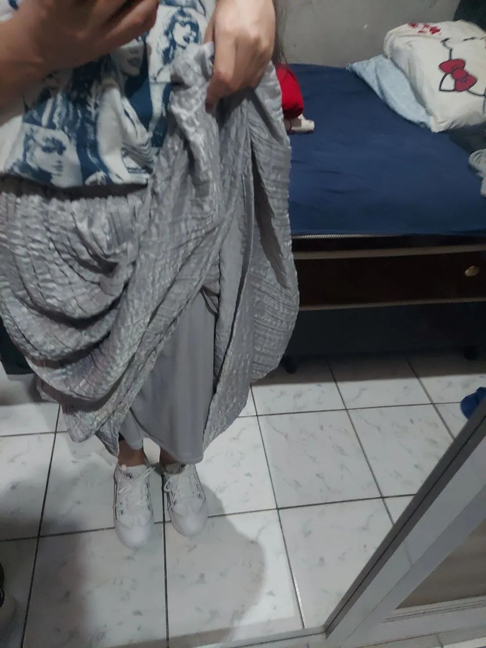 Saia longa prata cinza com forro veste do PP ao M - Foto 2