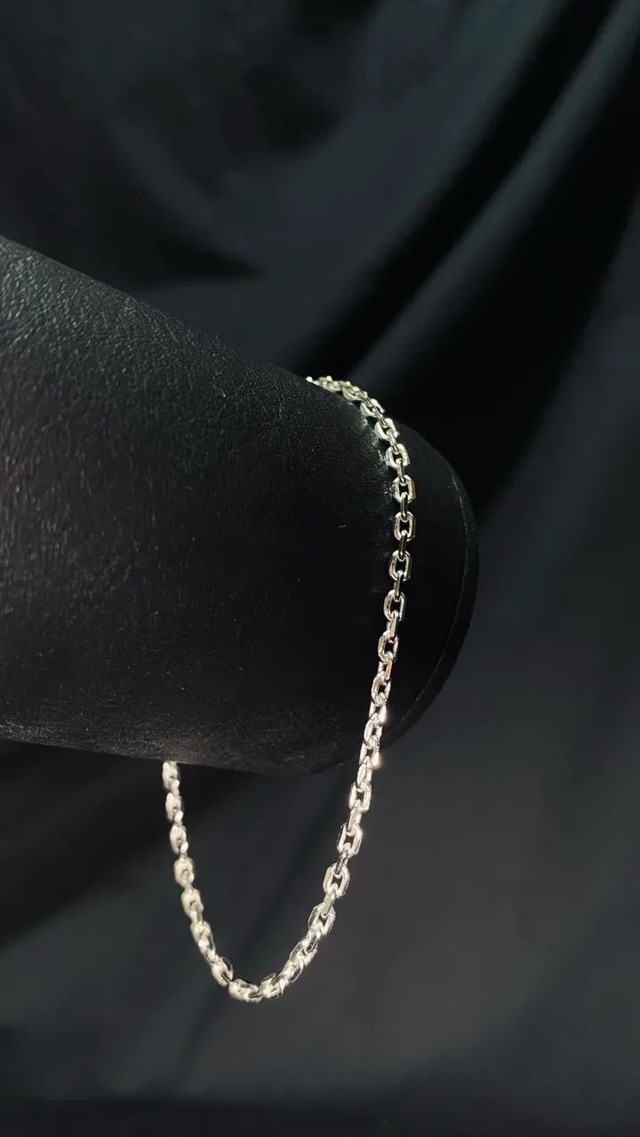 Pulseira de prata cadeado
