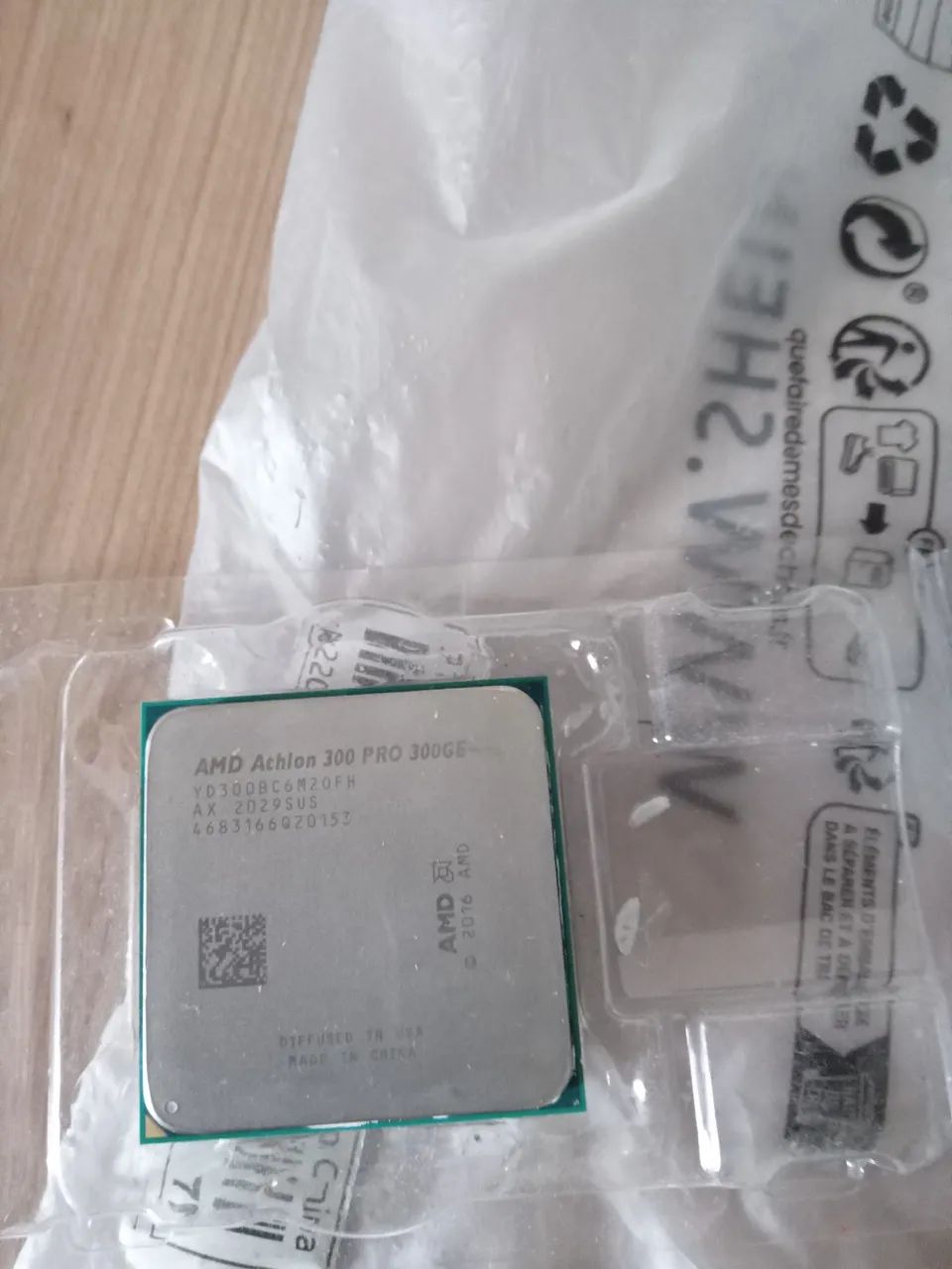 Processador AMD Athlon 300GE Socket AM4 com Vídeo Integrado Radeon Vega - Foto 3