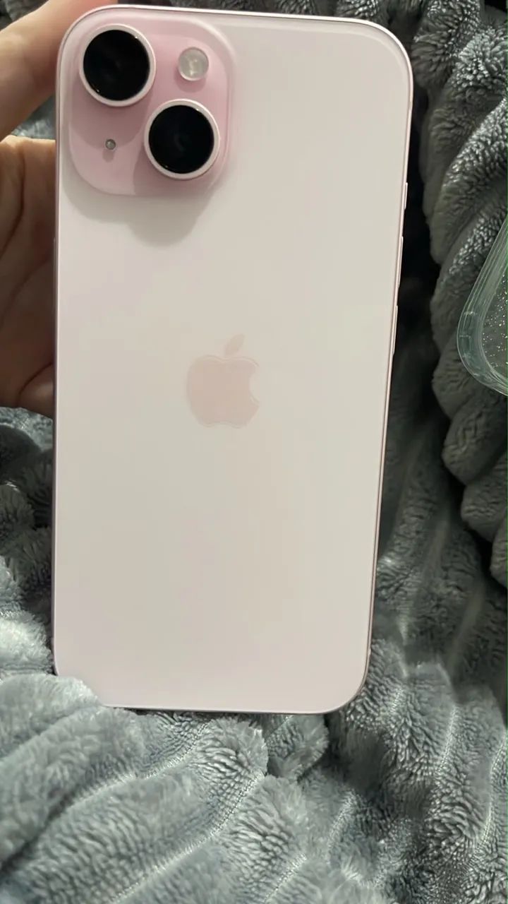 iPhone 15
