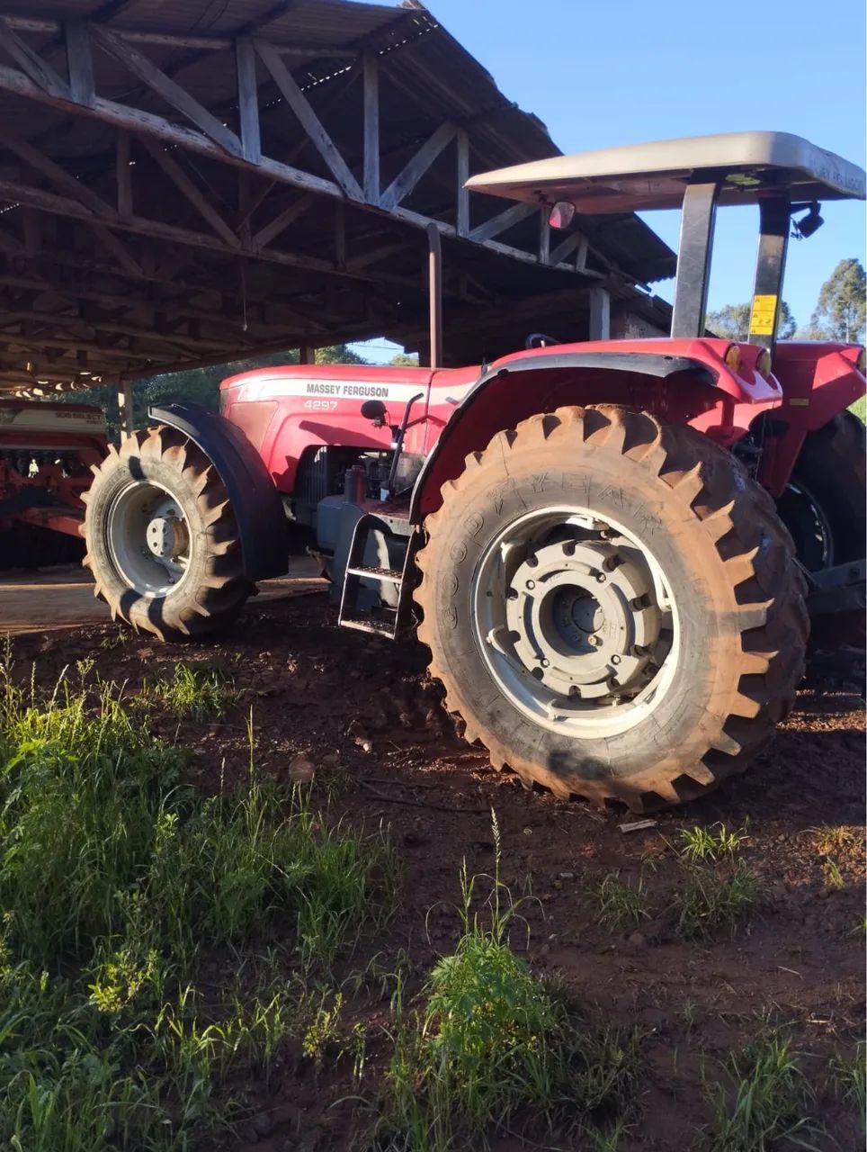 TRATOR MF 4297 - Foto 2