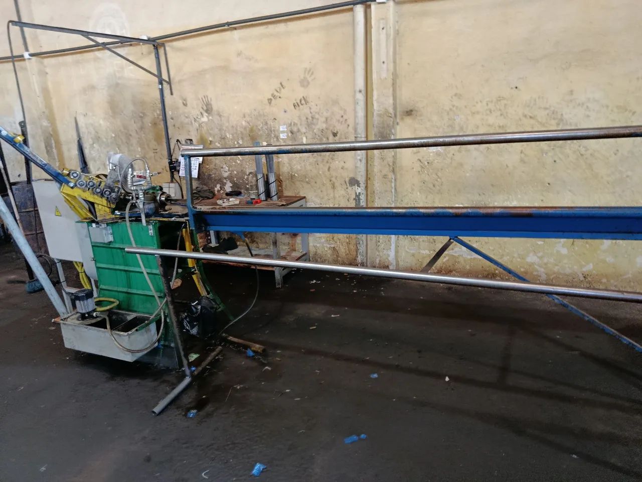 Máquina para alambrado semi automático  - Foto 3