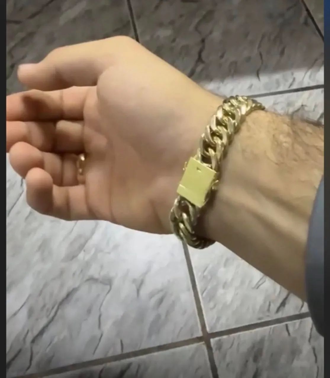 Vende-se pulseira em ouro 18k - Foto 2