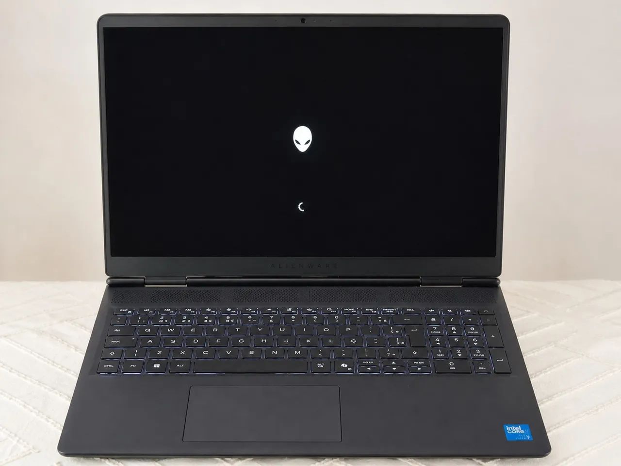 Notebook Gamer Dell Alienware 16 Aurora - i7, RTX 4050 6GB, 32GB RAM, SSD 1TB - Foto 3