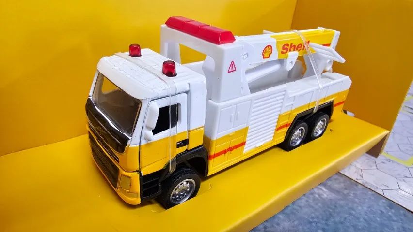 Miniatura Guincho/reboque Volvo 1:72 Para Onibus Brclassics