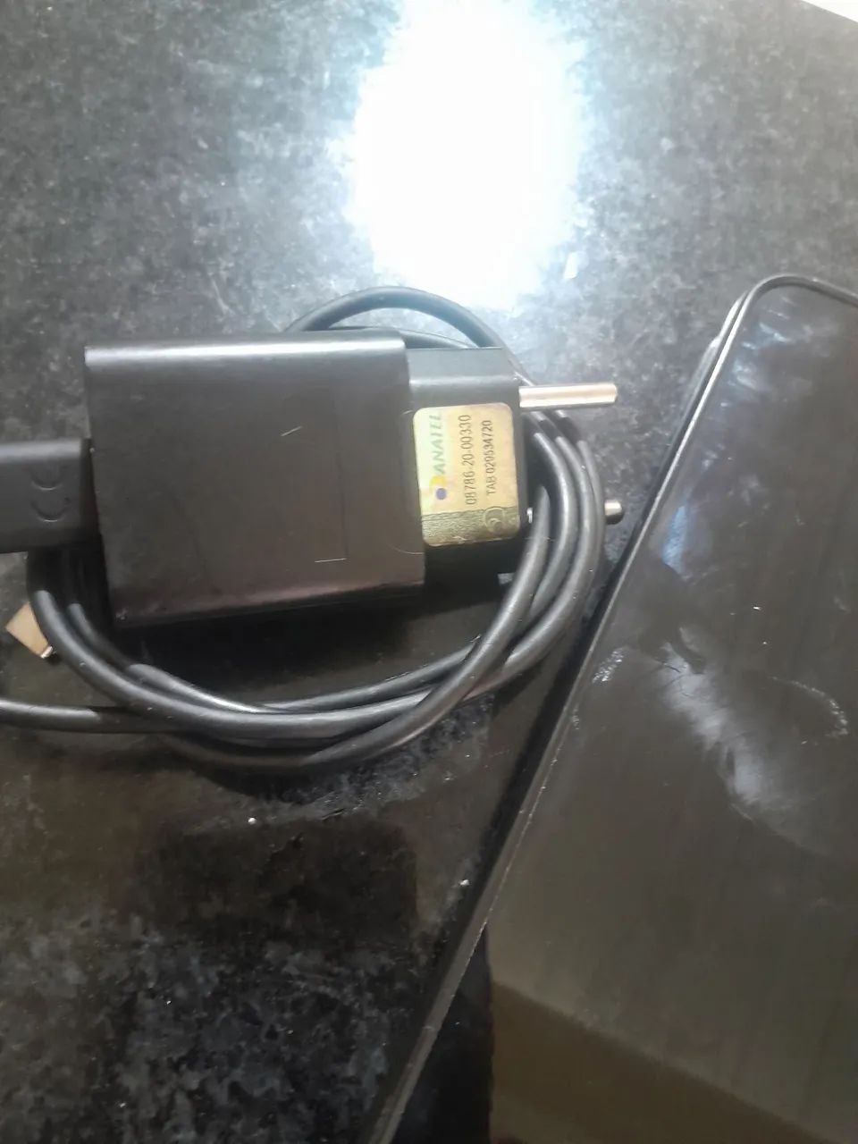 Vendo celular Motorola E13 64 gigas 