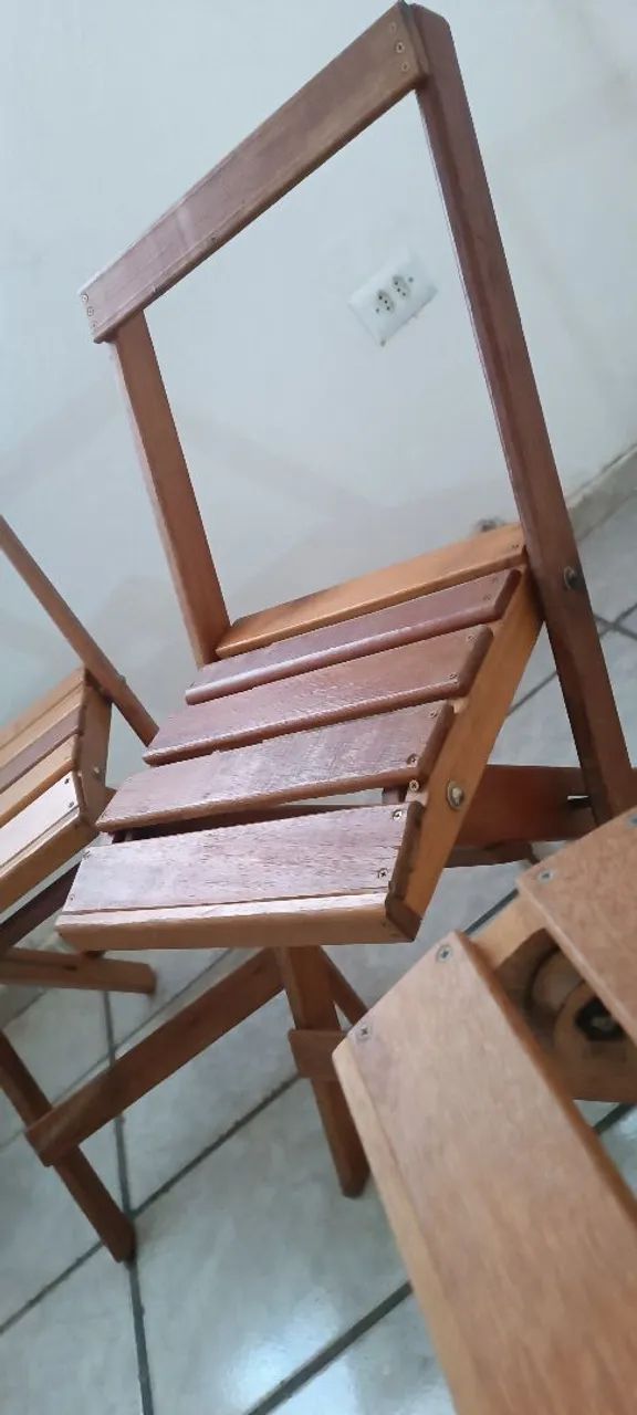 Mesas e cadeiras  - Foto 3