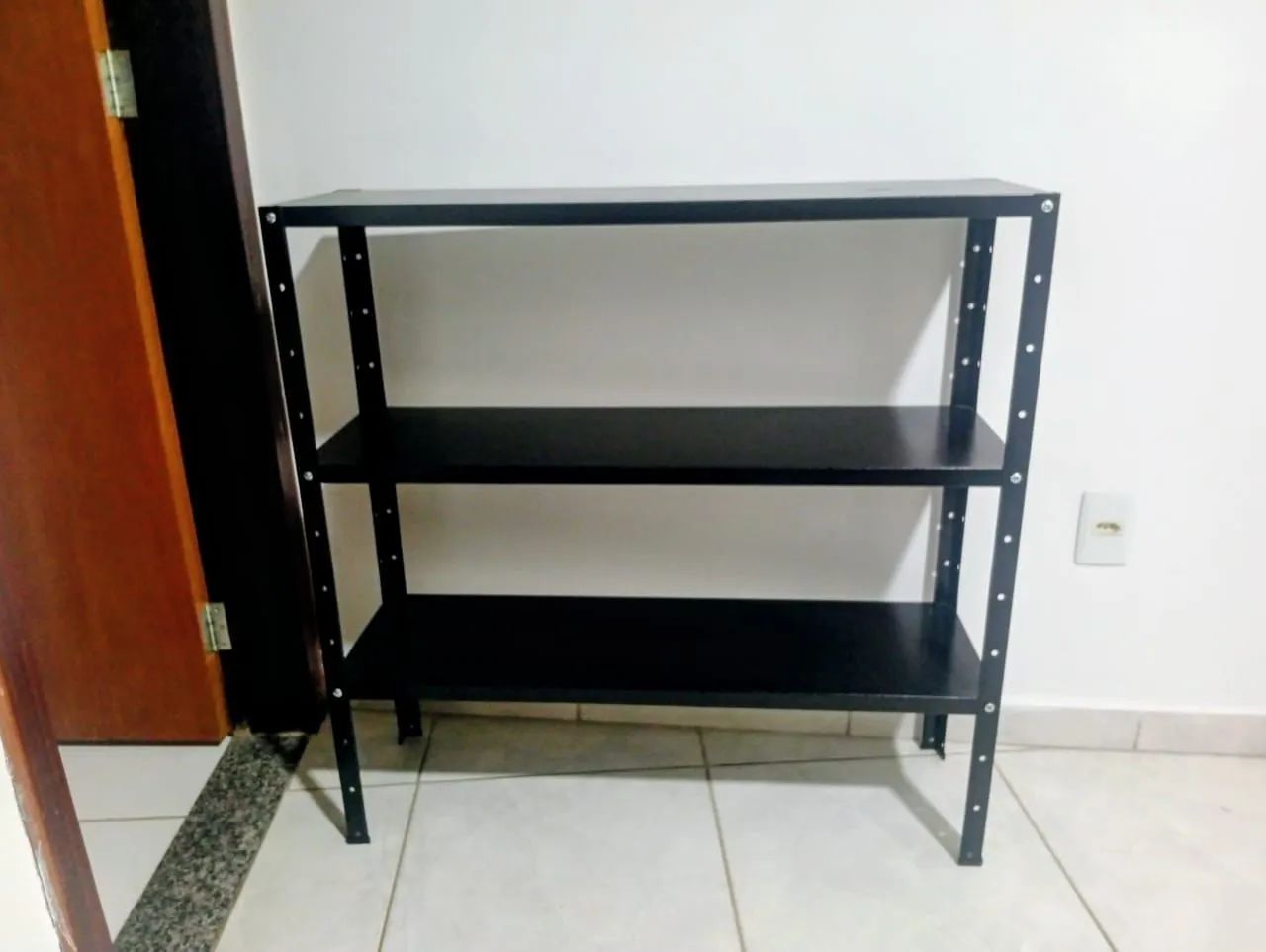 Prateleira de Ferro.