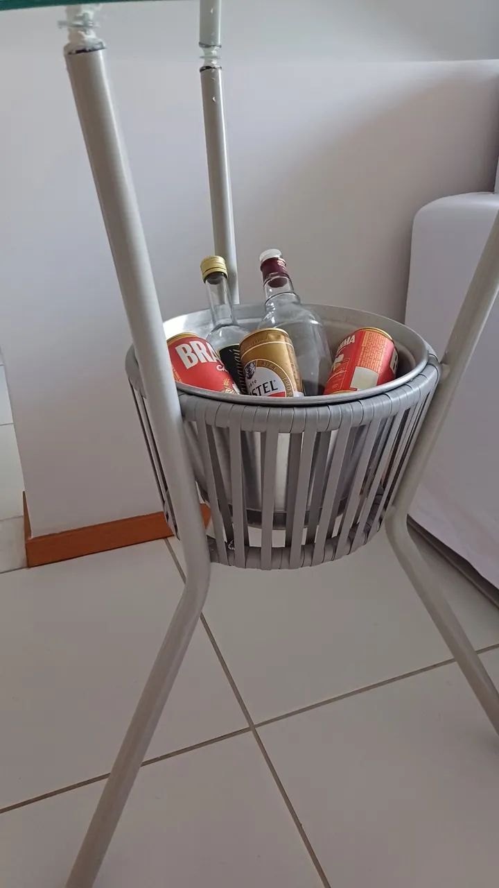 Mesa com tampo de vidro  - Foto 2