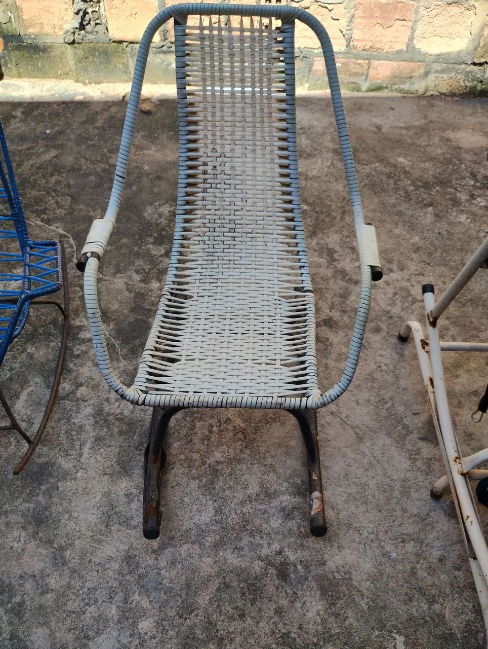 3 Cadeiras de balanço estilo espaguete* - Foto 3