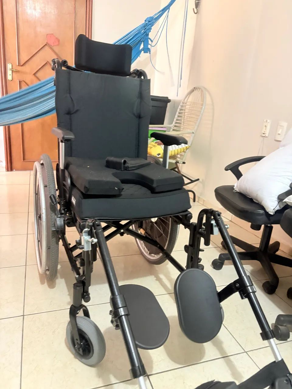 Cadeira de roda  - Foto 2