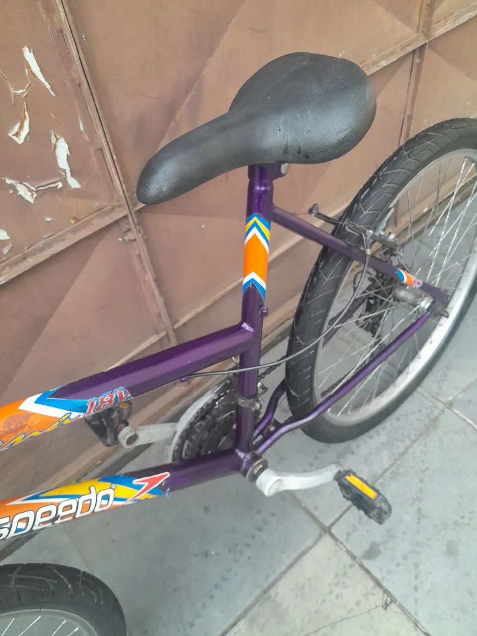 Bicicleta aro 26 com marchas - Foto 4