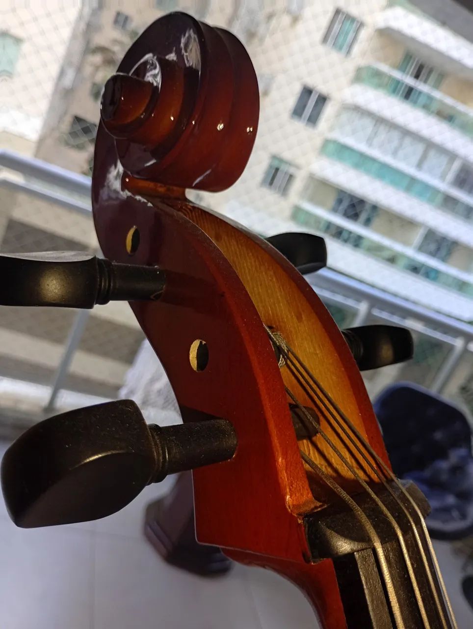 Violoncello 4/4 Dasons - Cordas trocadas - arco novo - Foto 4