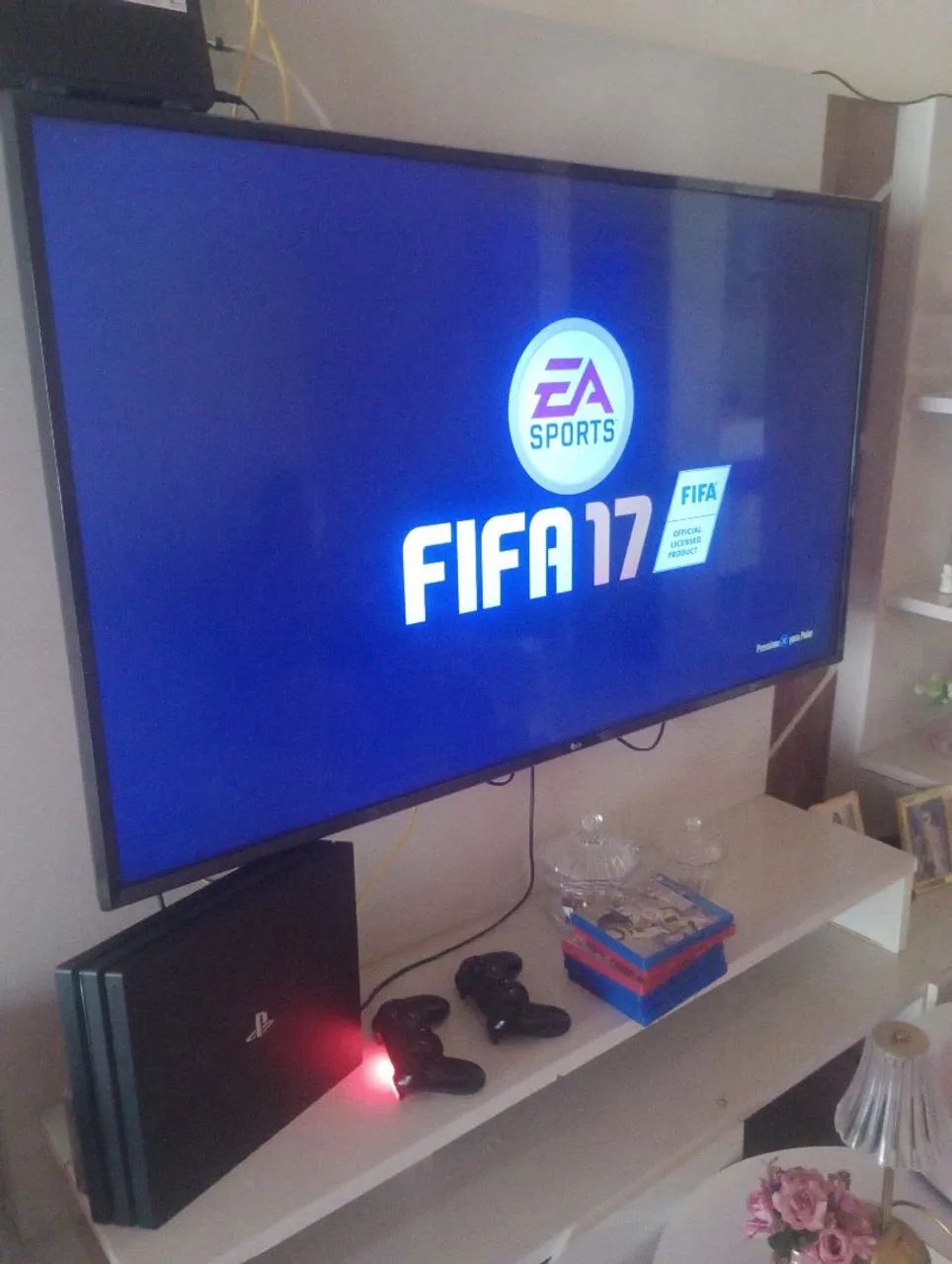PS4 slim 4K  - Foto 4