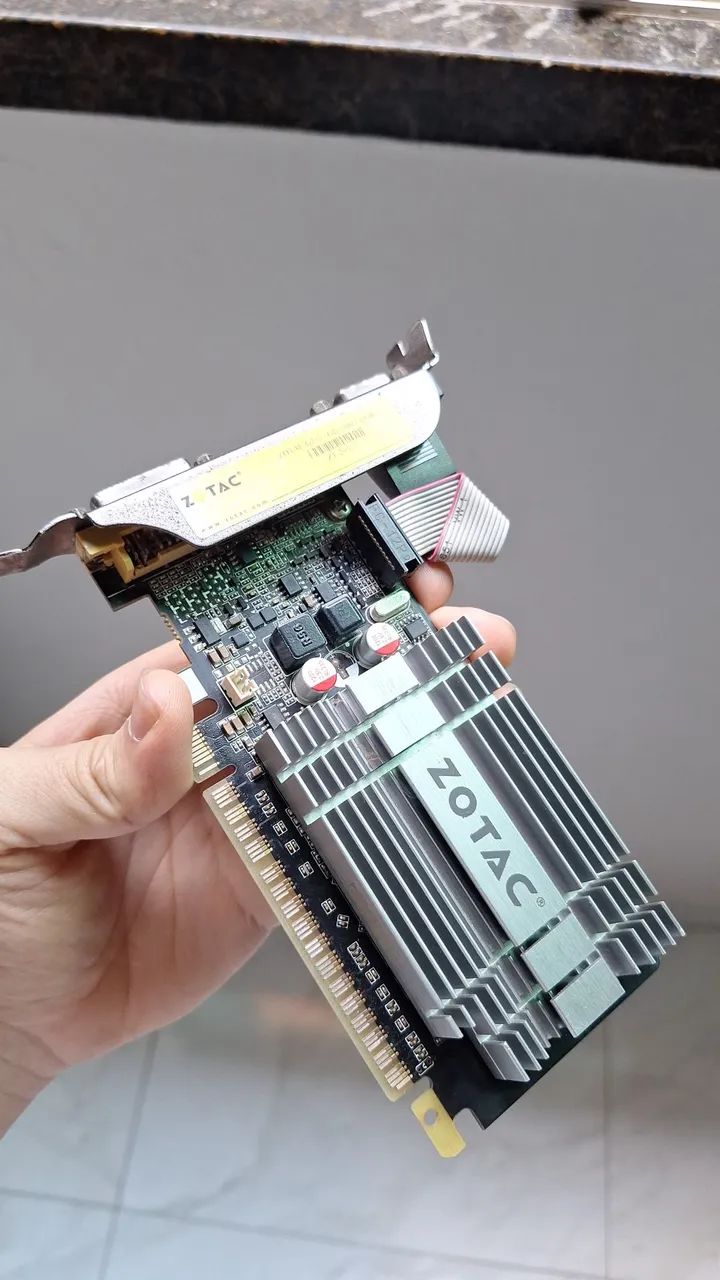 GT 210 1GB