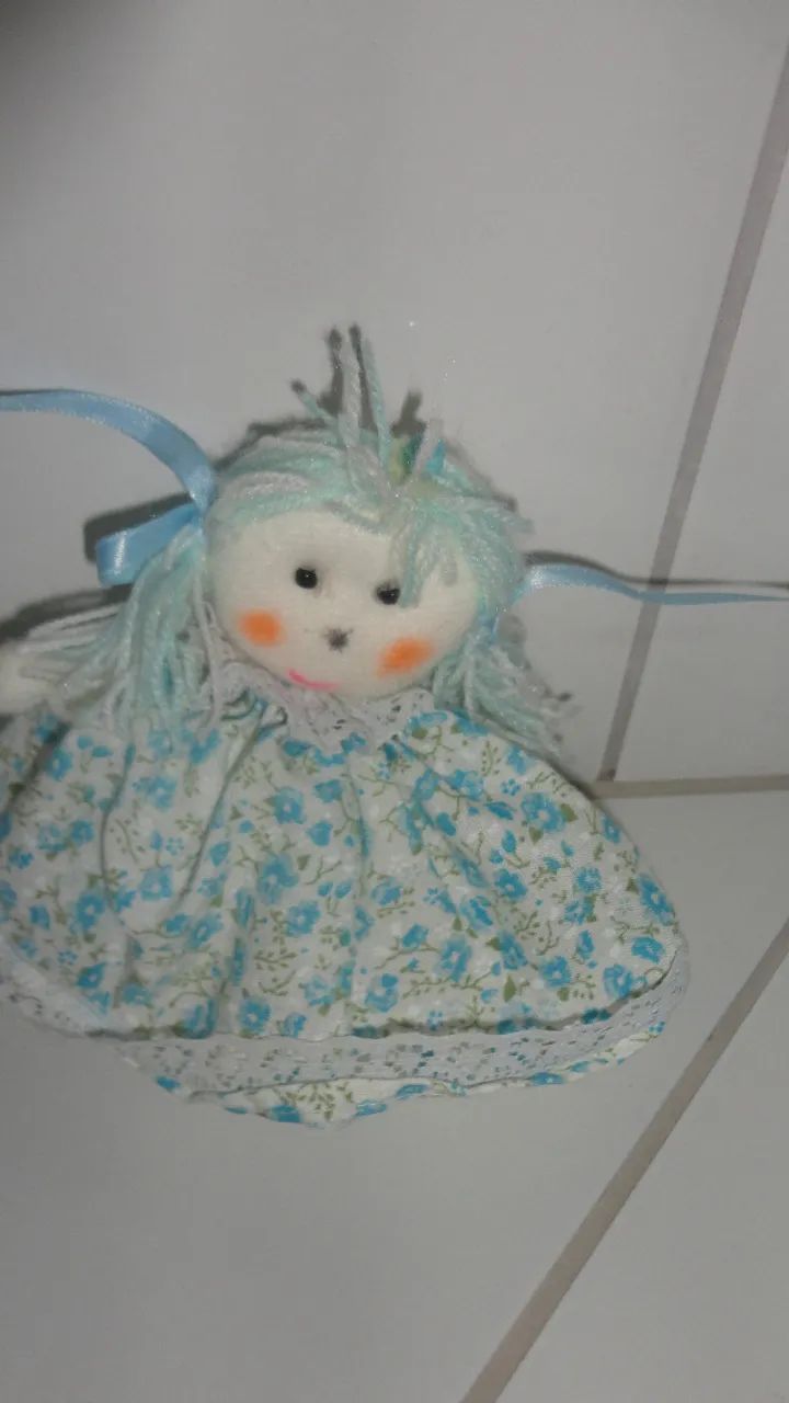 Mini Boneca Artesanal