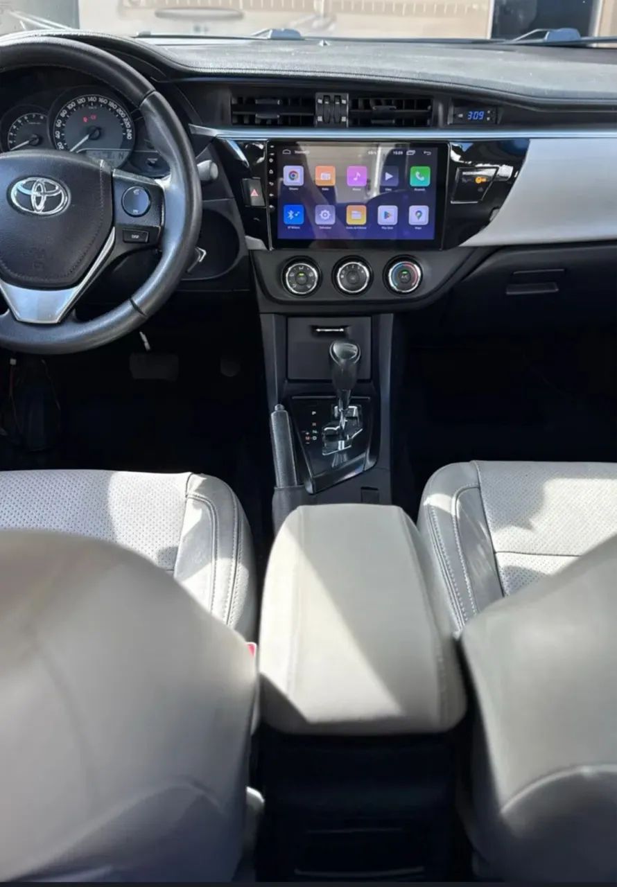 Toyota Corolla 2015