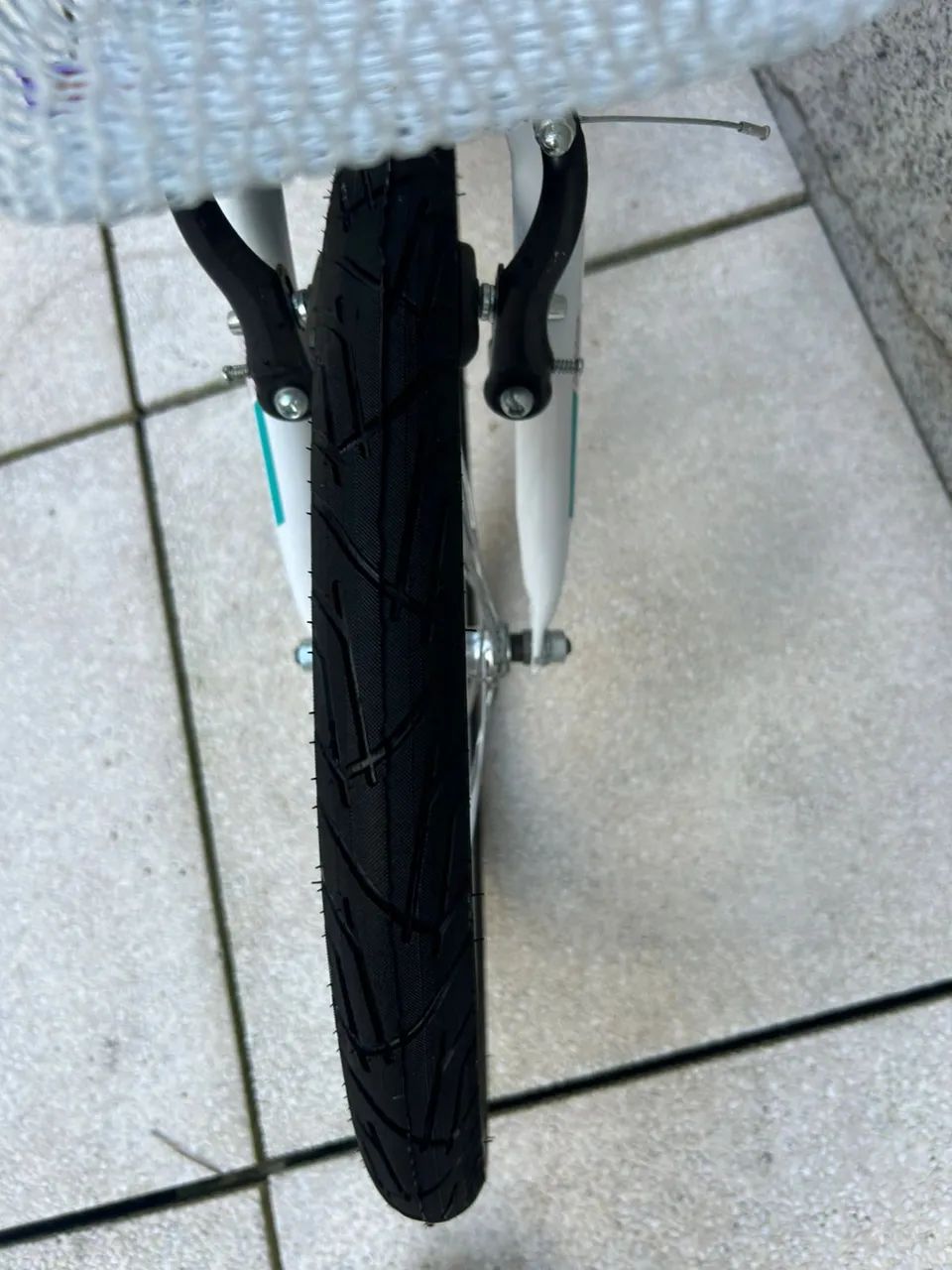 Bicicleta usada 03 vezes, linda!  - Foto 4