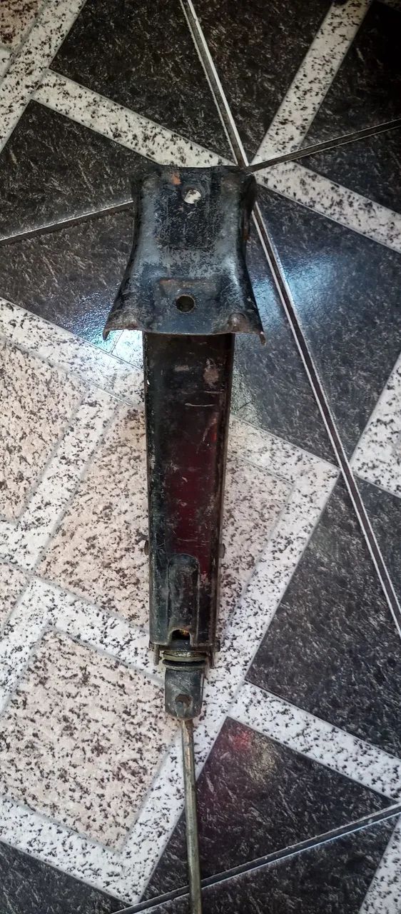 Macaco de carro  - Foto 3