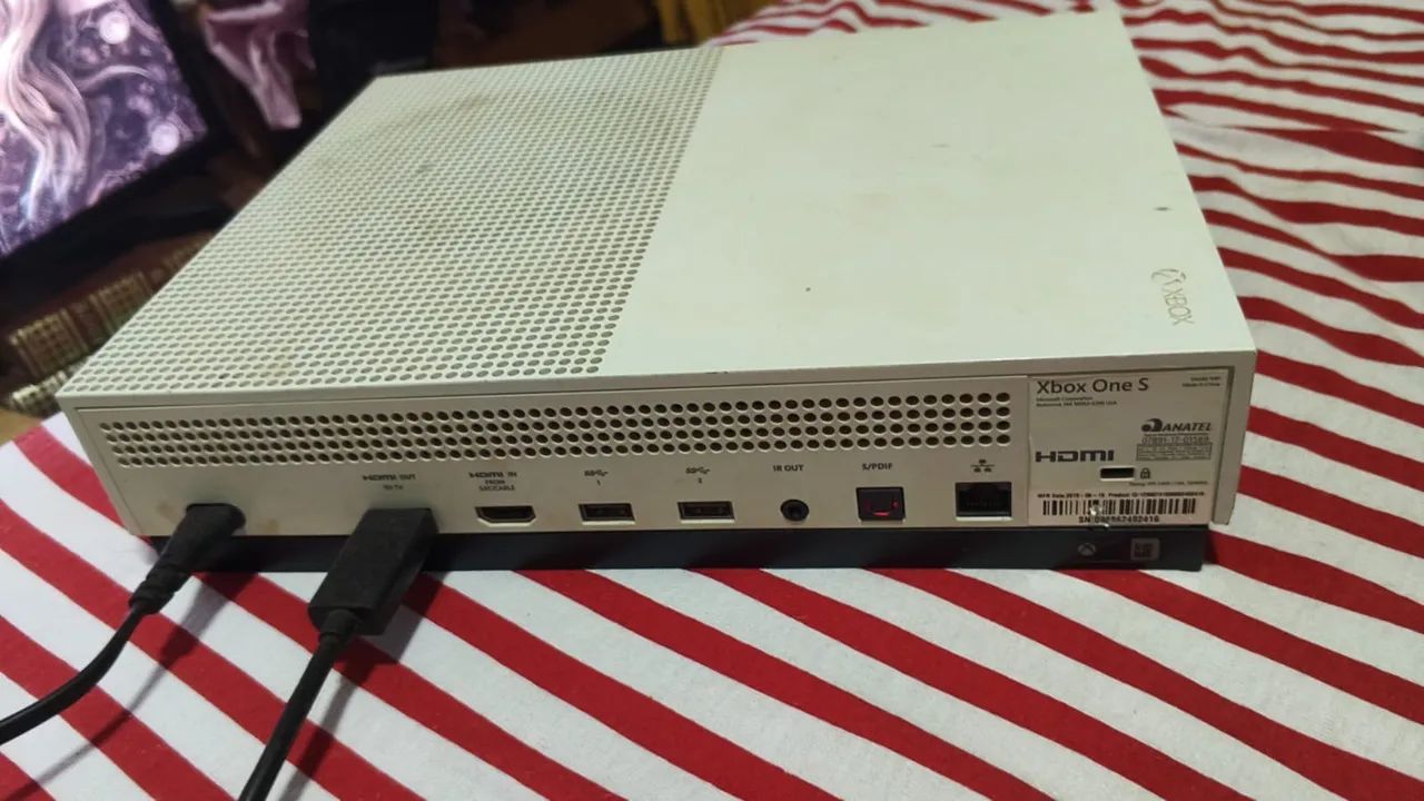 Xbox one 500gb com controle e cabo incluso  - Foto 2