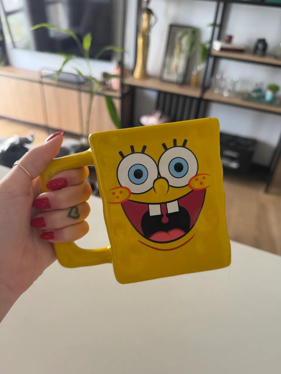 Caneca BobEsponja - Foto 2