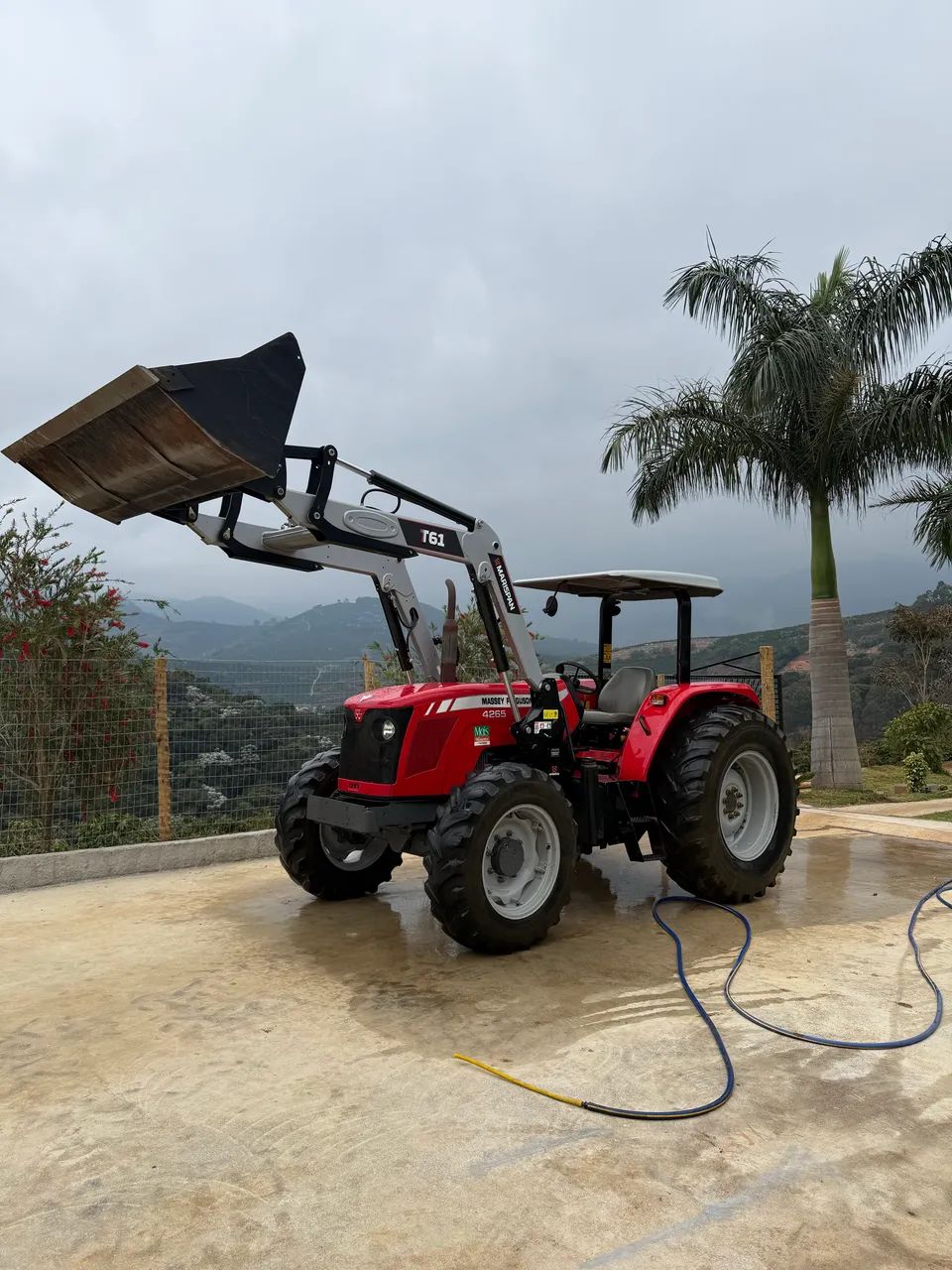 Trator Massey 4265