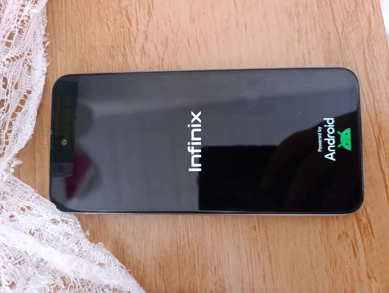 Vendo celular Infinix 50i 