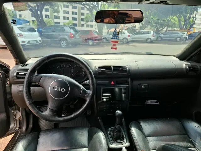 Audi A3 1.6 5P 2004 - Foto 3