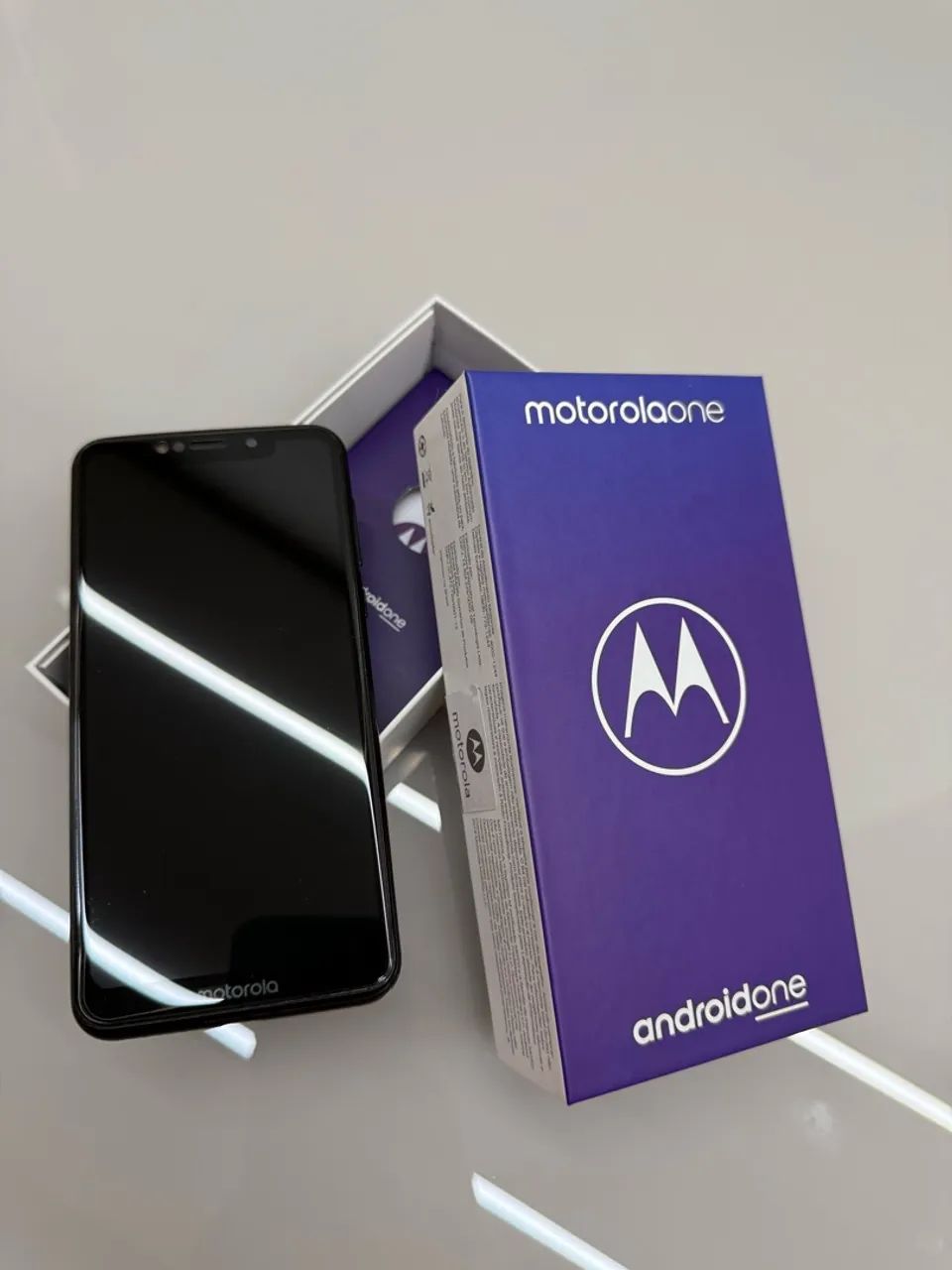 Celular motorola one - Foto 2