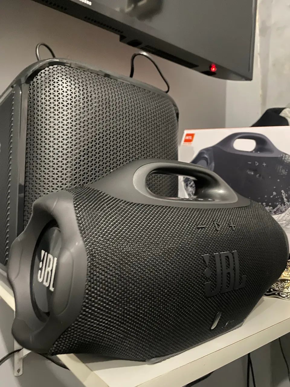 Caixa de Som Boombox 4 JBL NOVA