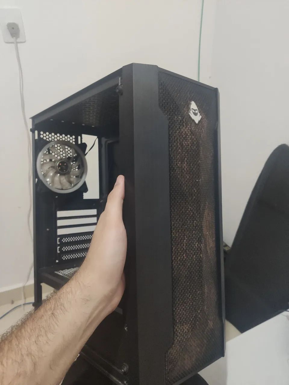gabinete gamer mancer461093282901534721