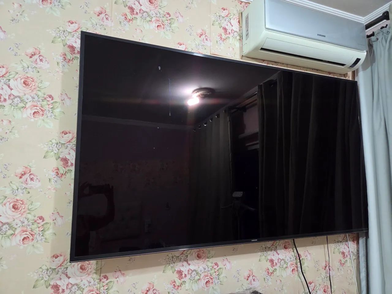 Samsung Smart TV 85  Crystal UHD 4K - Foto 3