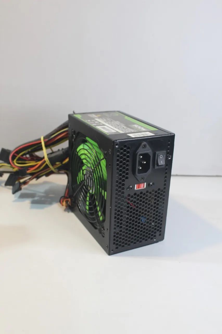 Fonte gamer OnePower 500W