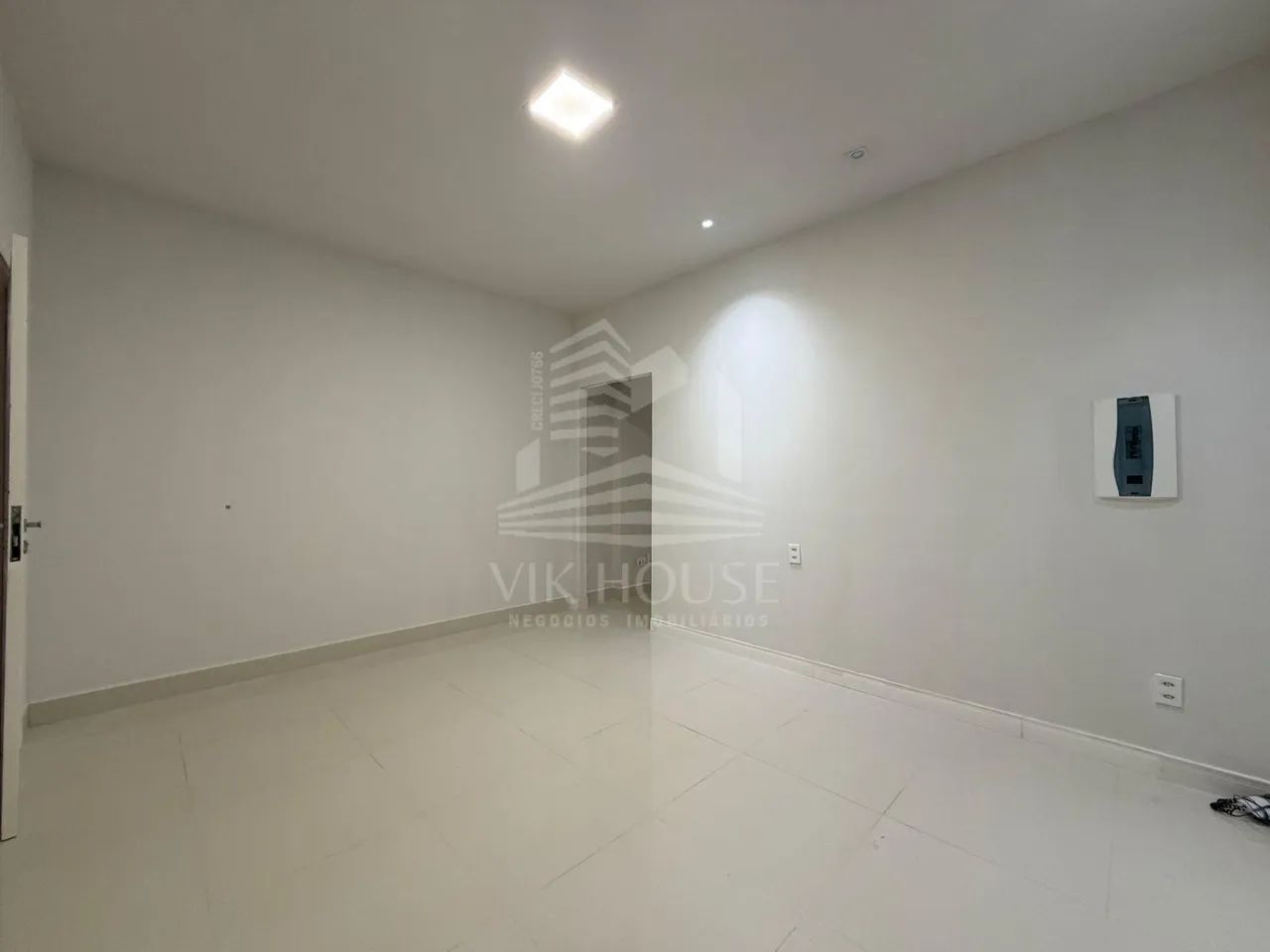 LINDA SALA COMERCIAL NO EDIFICIO NOVO ORIENTE - JARDIM CENTRAL - Foto 5