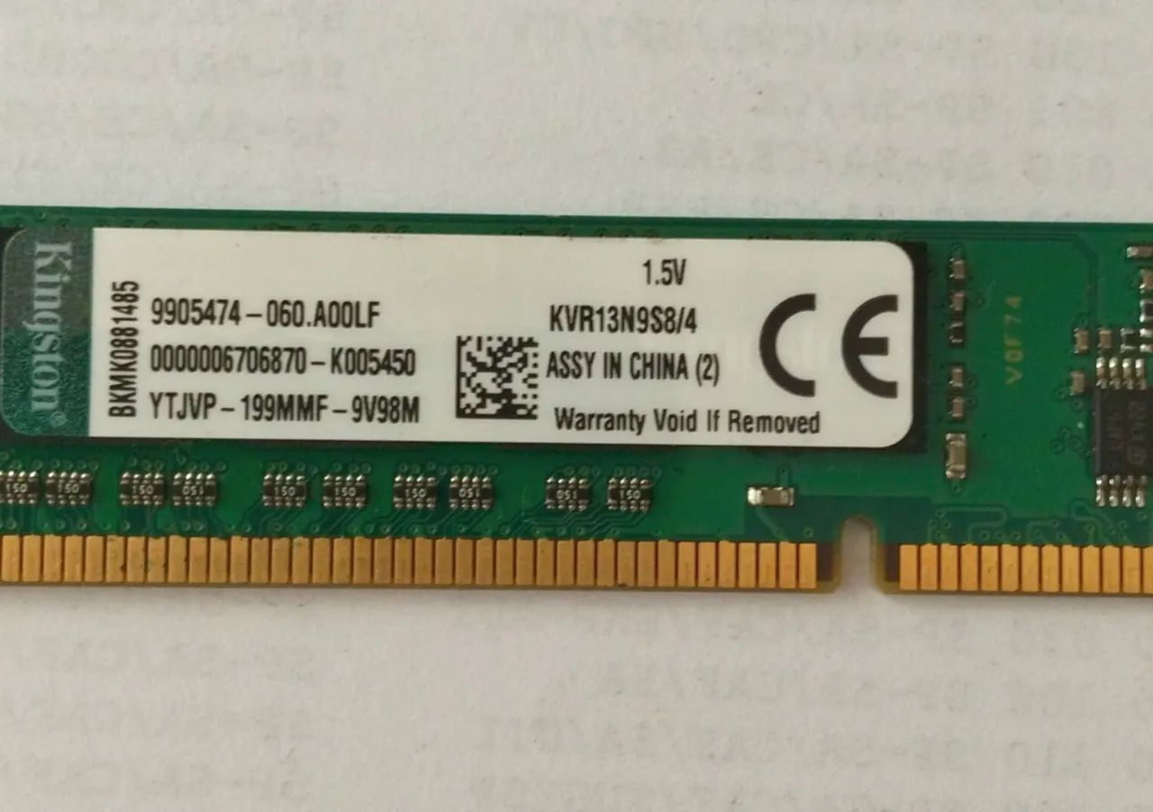 Memória DIMM Kingston 4GB PC3-10600