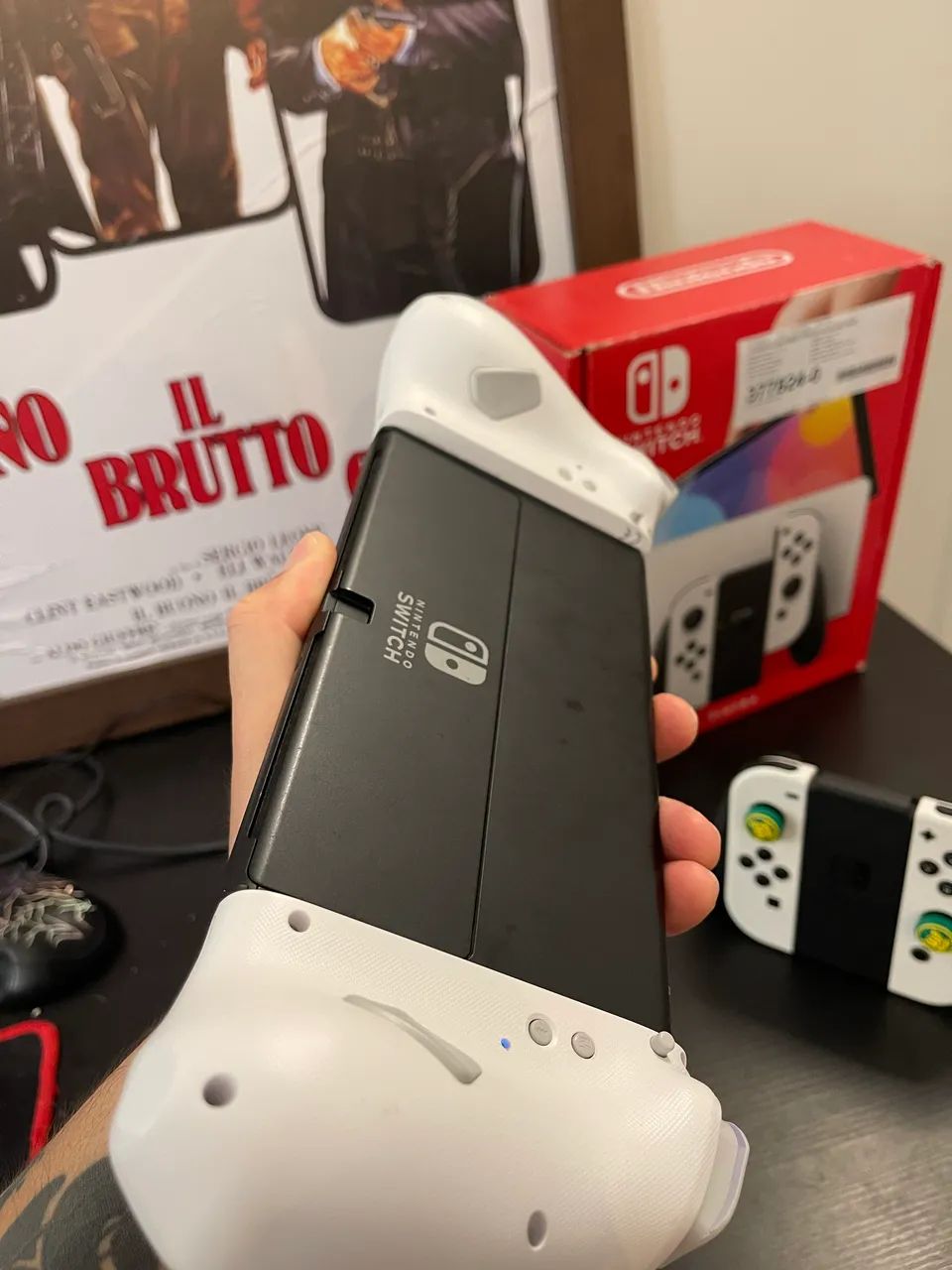 Nintendo Switch OLED com controle LinYuvo  - Foto 3