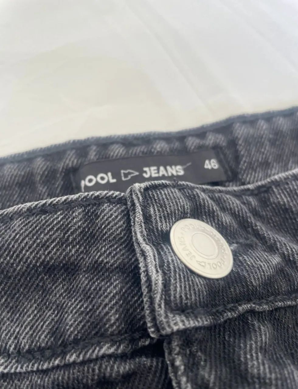 Saia Jeans Preta com Spikers - Foto 4