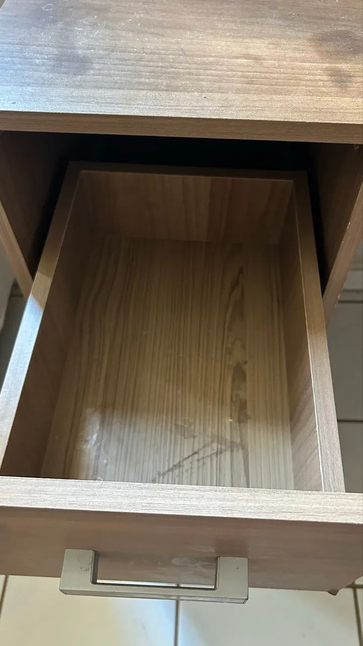 mesa em L com gaveteiro de 3 gavetas - Foto 2
