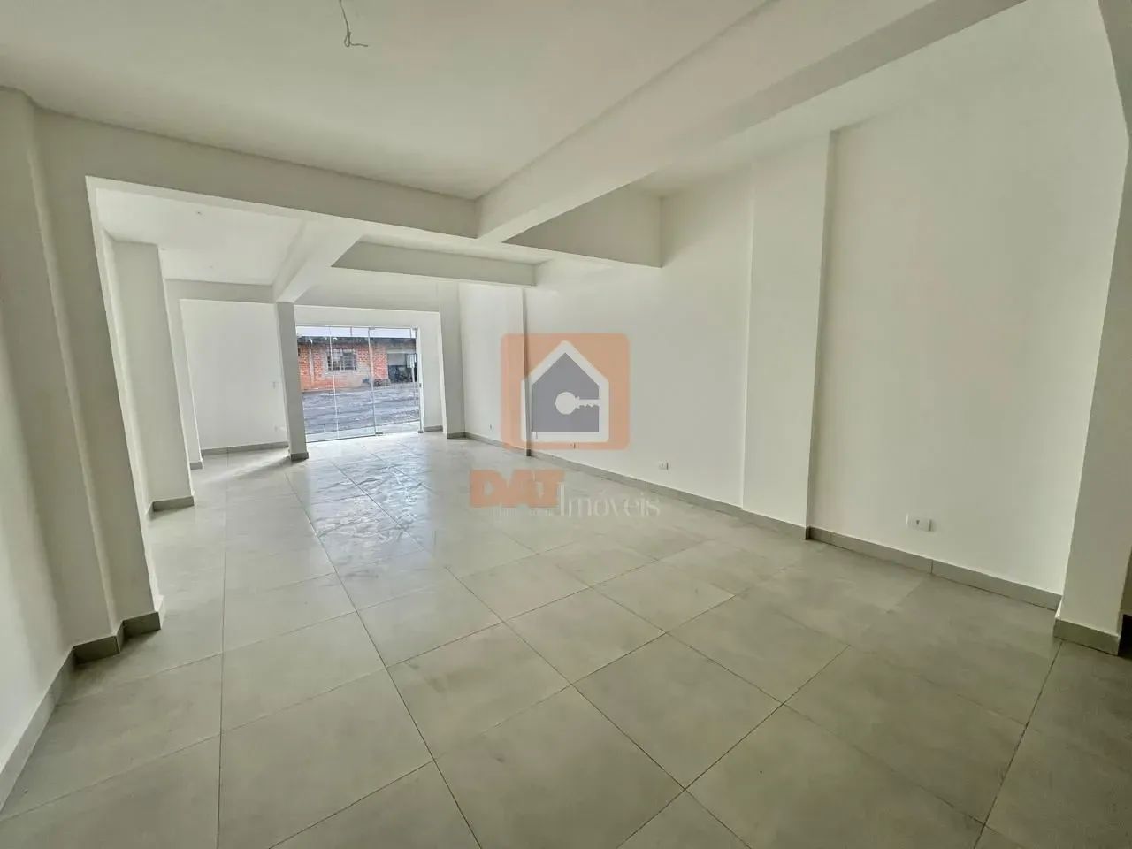 SALA TÉRREA COMERCIAL EM UVARANAS - Foto 4