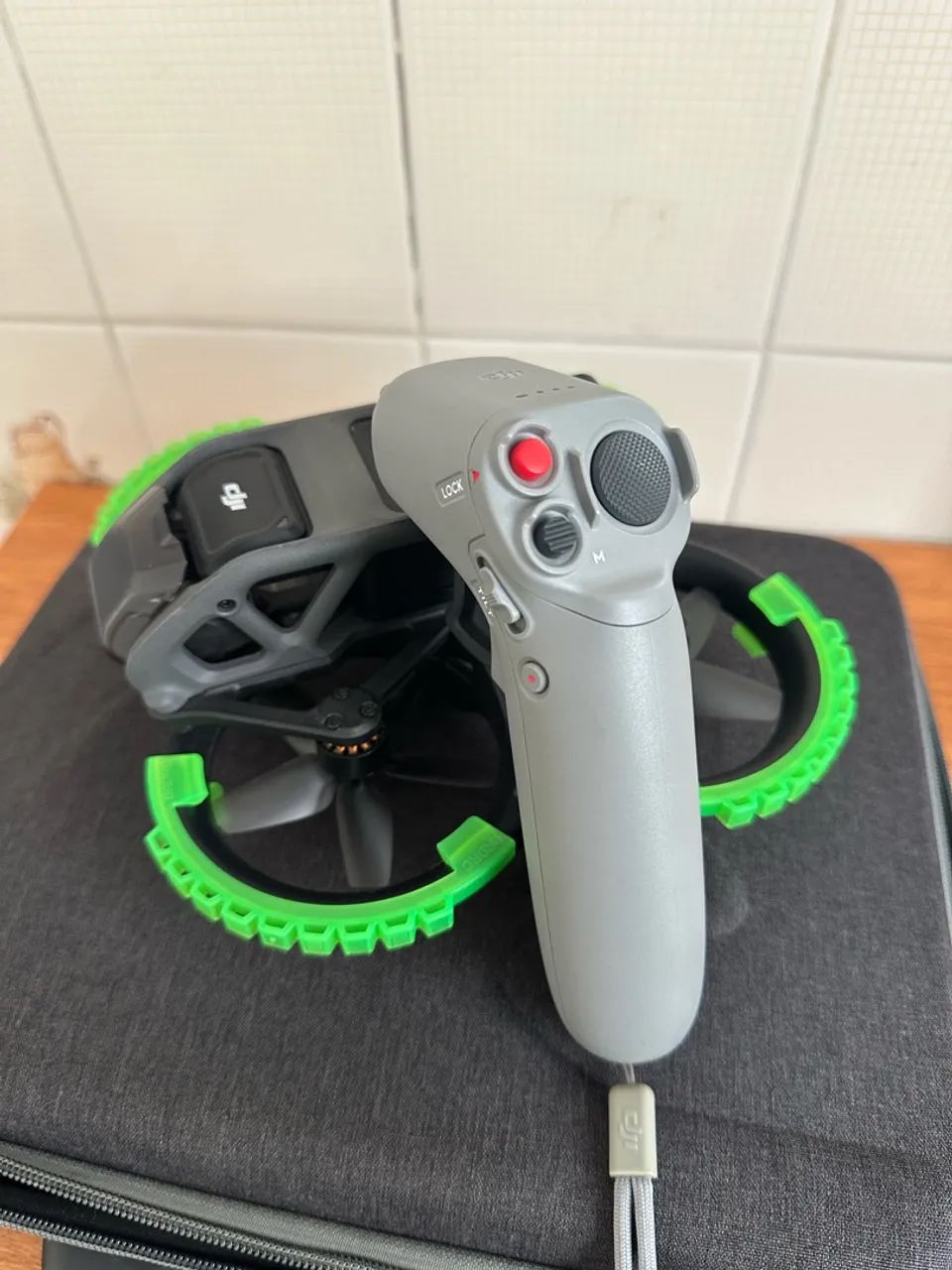 Drone DJI Avata Pro-View Combo + DJI Goggles 2 4K Motion Controller  - Foto 2