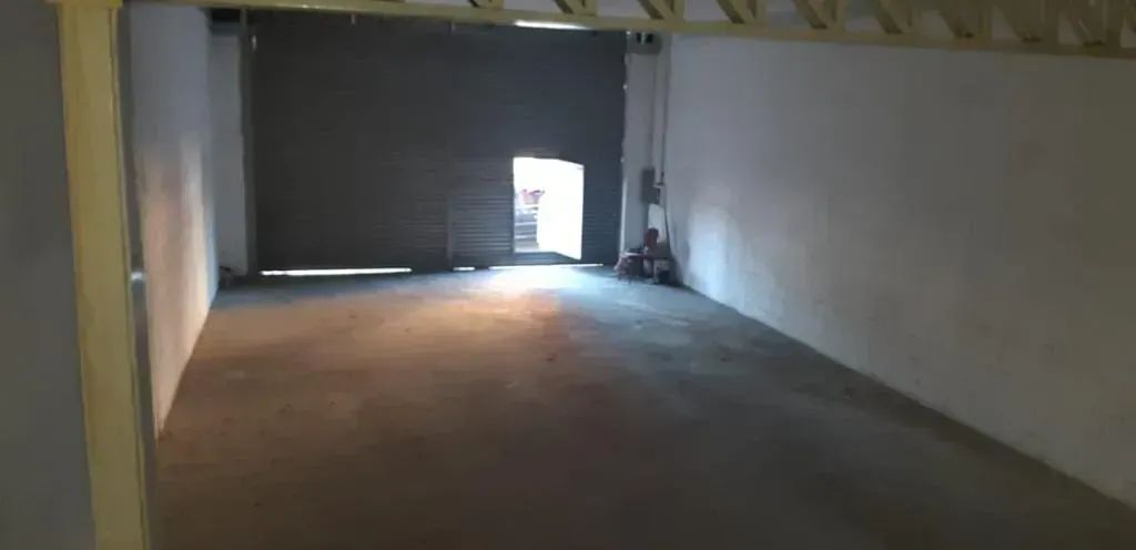 Excelente Galpão Comercial com 200m² no Centro de São José dos Campos - Foto 4