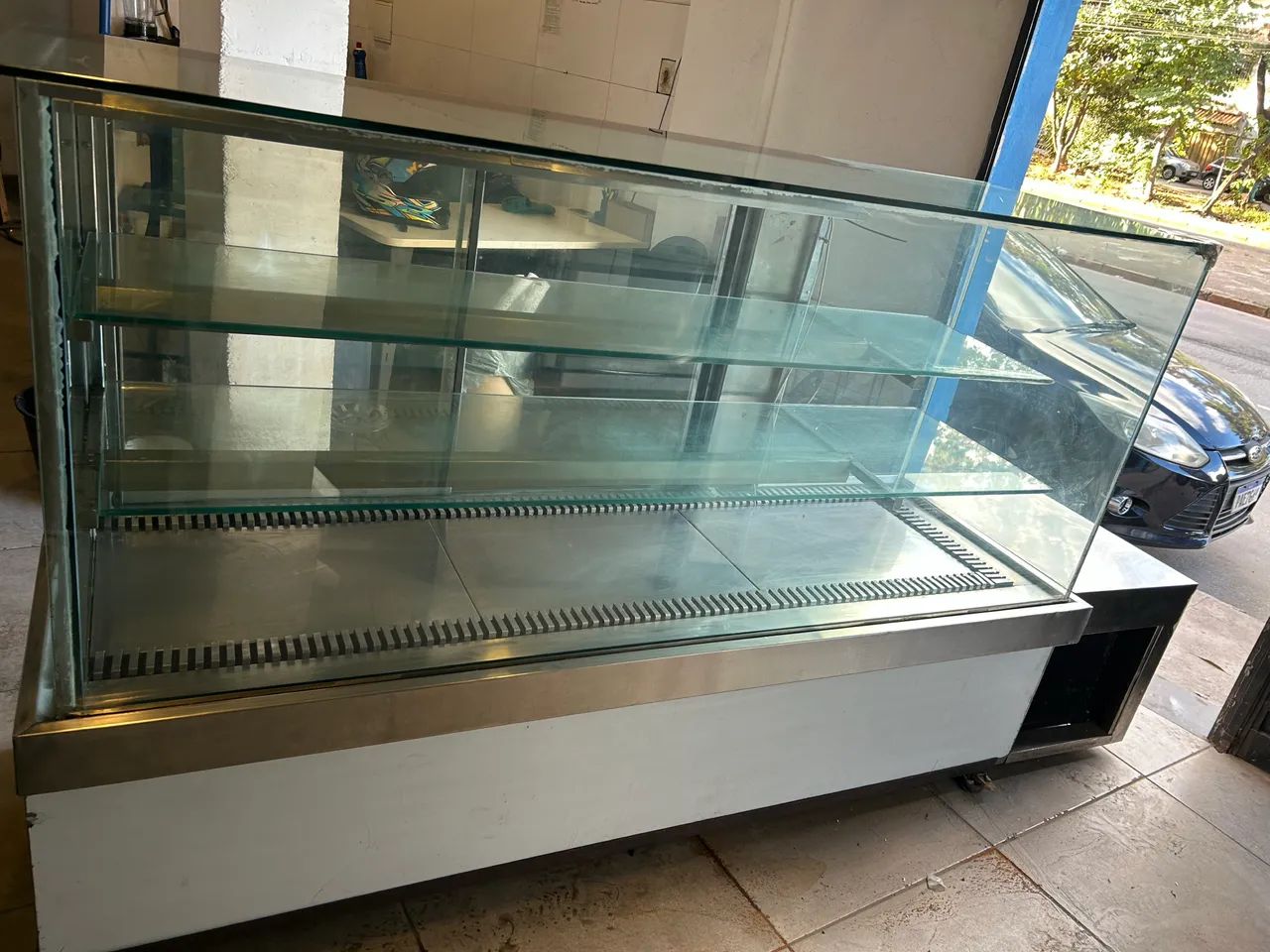 Balcão vitrine refrigerado vidro - Foto 2